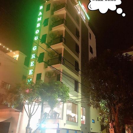 Bamboo Green Hotel Ðồng Hới Buitenkant foto